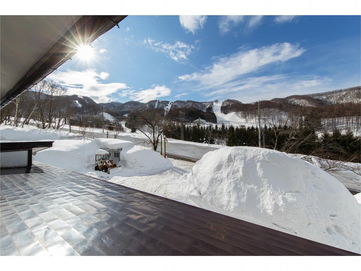 Lodge Uenohara Yamanoie Minakami Buitenkant foto