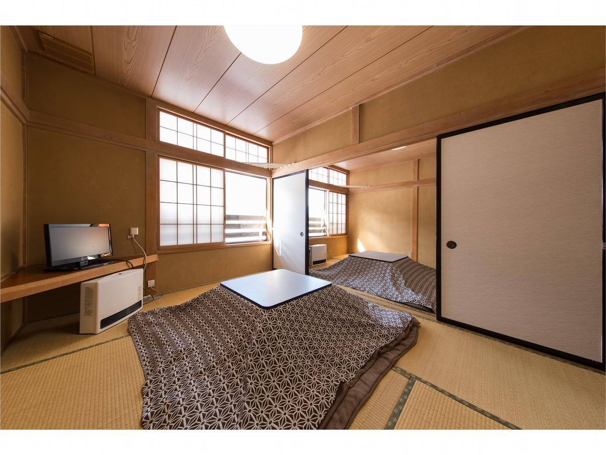 Lodge Uenohara Yamanoie Minakami Buitenkant foto