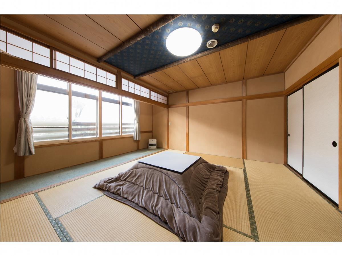 Lodge Uenohara Yamanoie Minakami Buitenkant foto